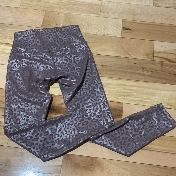 Zyia Leopard Print Leggings - Picture 2 of 8